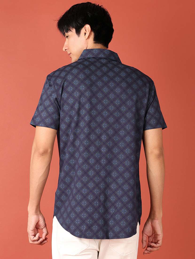 men printed short sleeve casual shirt - 21510836 -  Standard Image - 2