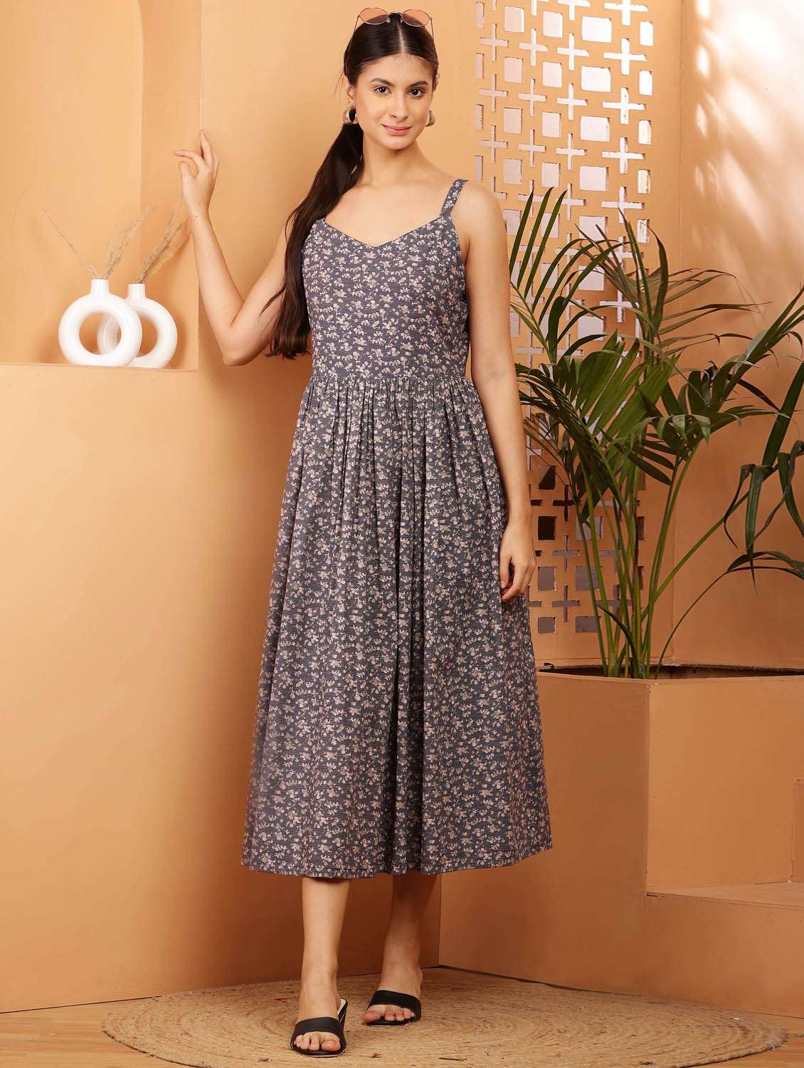 women printed sleeveless a-line dress - 21512104 -  Zoom Image - 0
