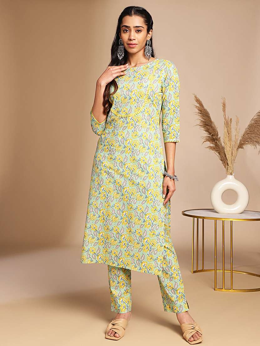 women floral printed kurta & trouser co-ord set