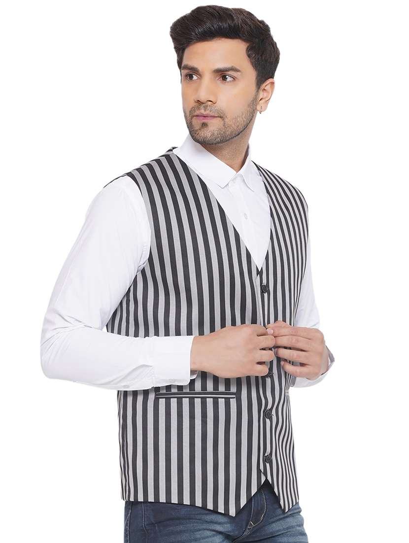 men stripes sleeveless waist coat - 21513358 -  Standard Image - 2