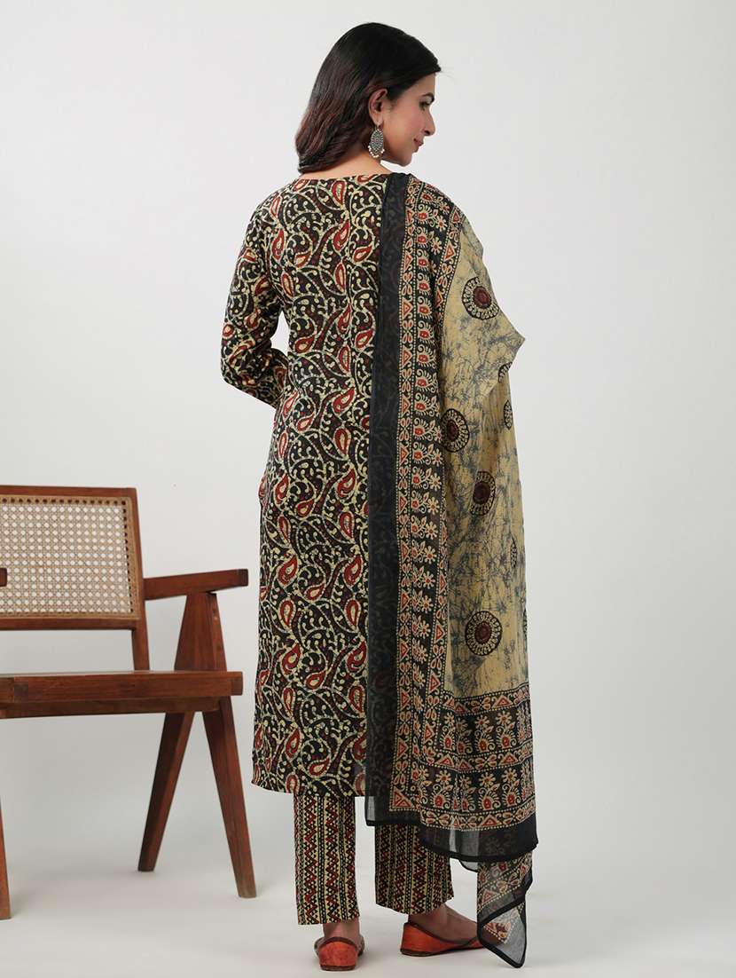 women three quarter sleeve kurta pant with dupatta set - 21513855 -  Standard Image - 2