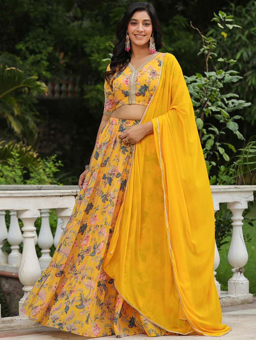 women yellow flared lehenga