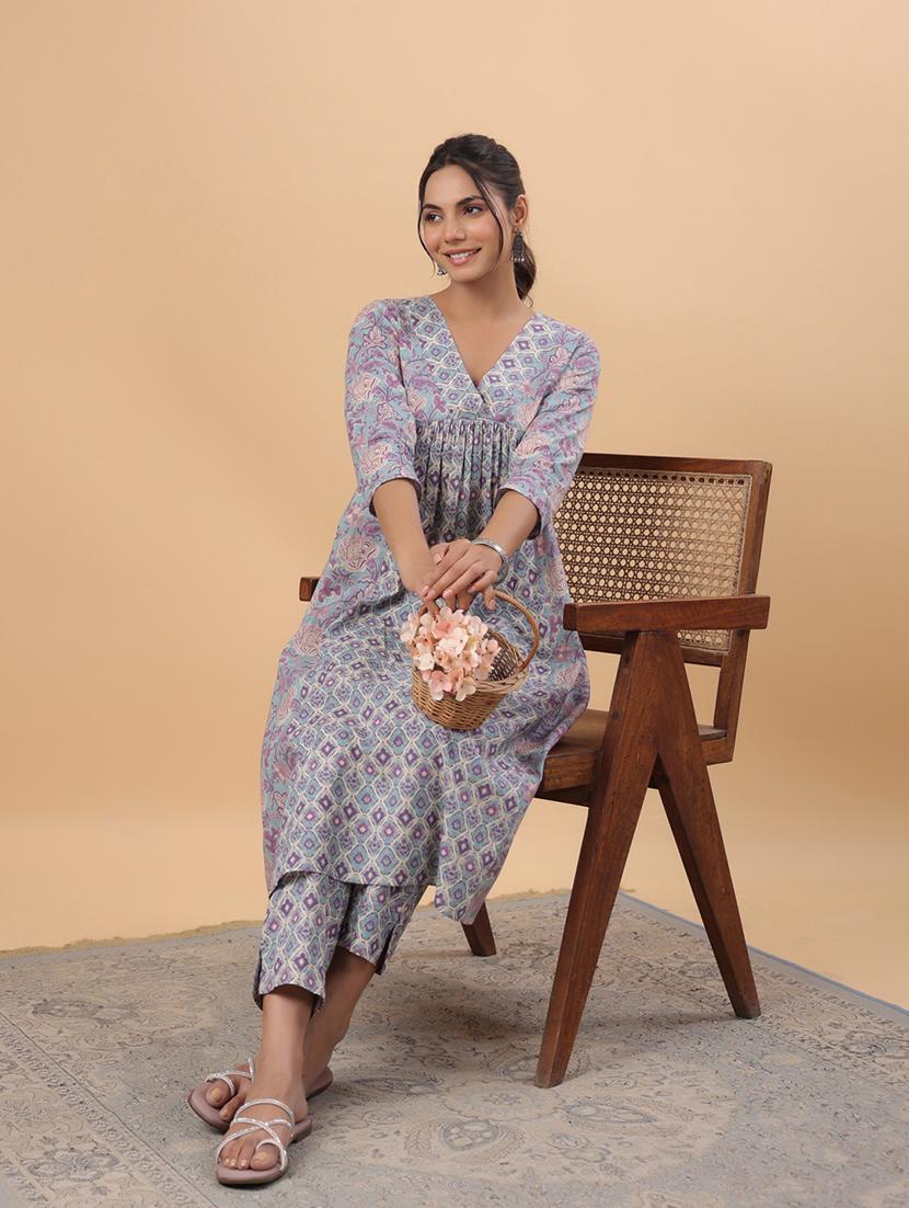 light blue floral printed kurta pant set - 21514169 - Standard Image - 2