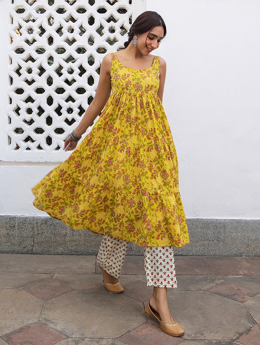 mustard floral printed kurta pant set - 21514187 - Standard Image - 2