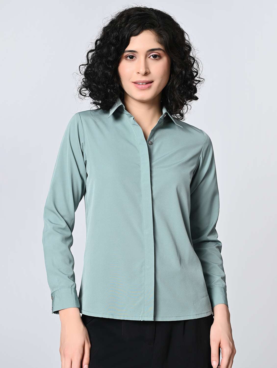 women sea green crepe regular shirt