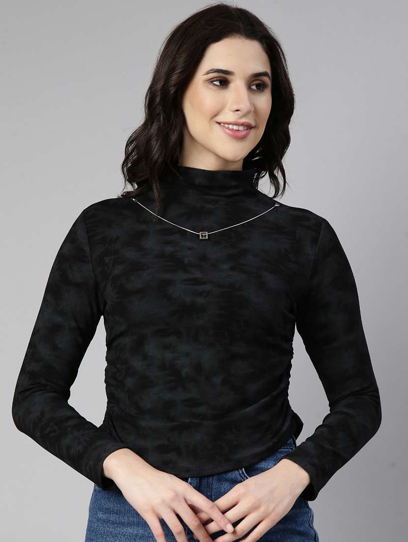women printed high neck top
