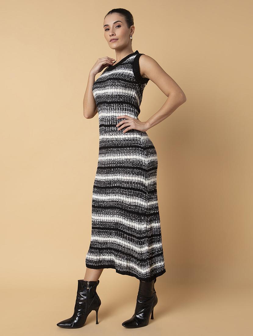 women black self design sleeveless a-line dress - 21514535 - Standard Image - 2