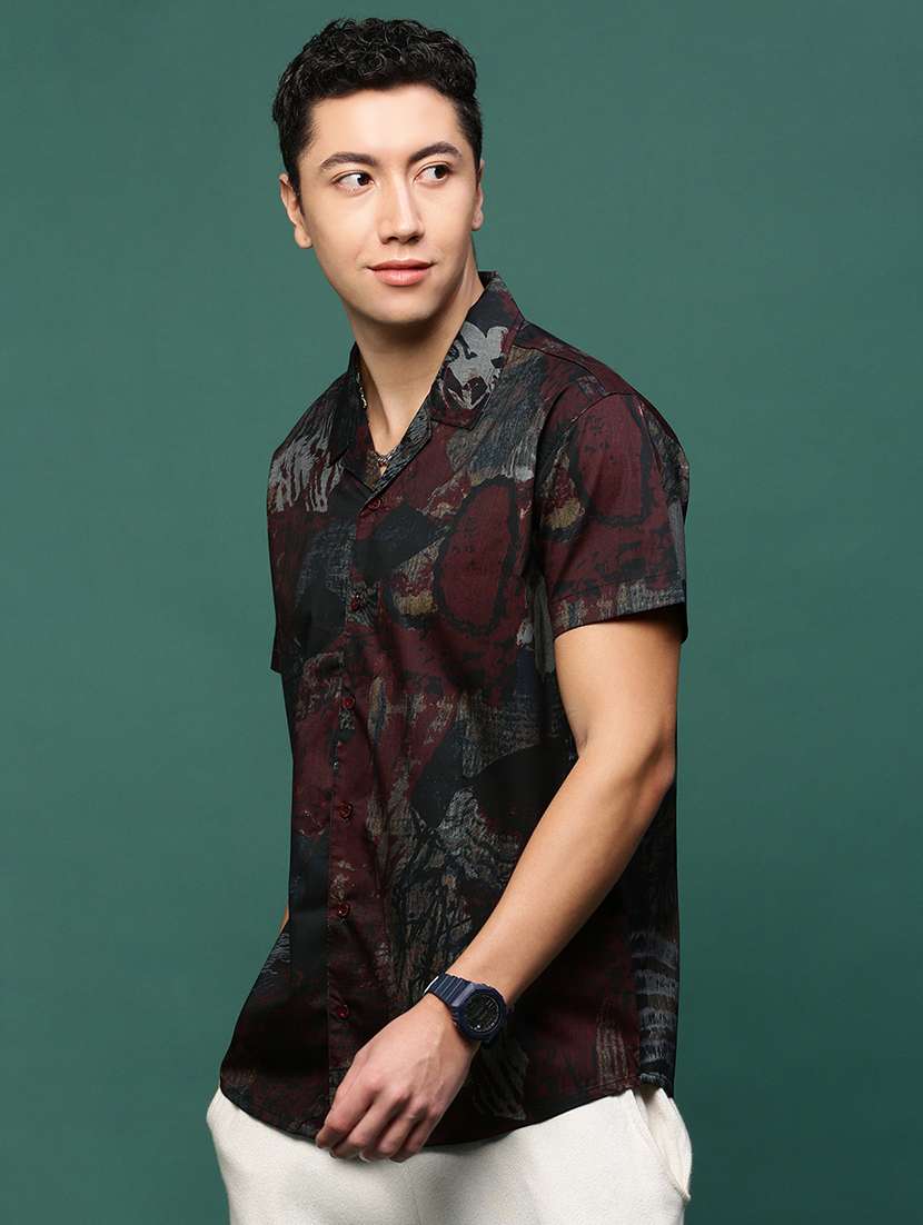 men printed short sleeves casual shirts - 21514740 -  Standard Image - 2