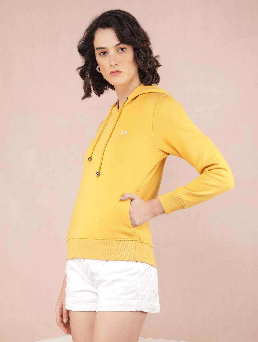 women yellow cotton blend back print sweatshirt