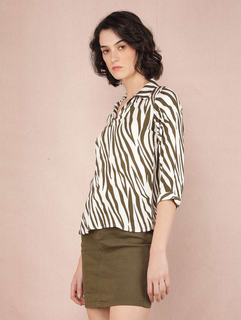 women animal printed collared straight top - 21518004 -  Standard Image - 2