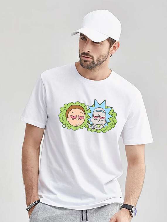 men round neck chest printed t-shirt