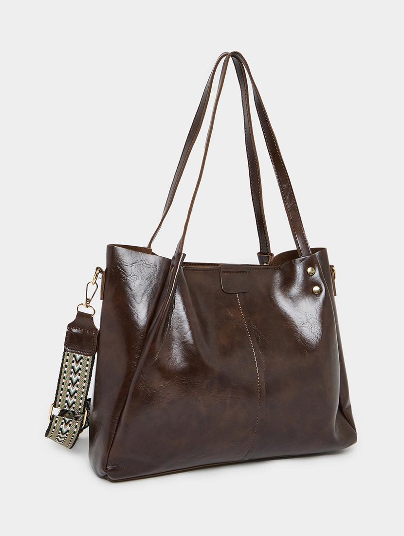 women solid handbag - 21518864 - Zoom Image - 0