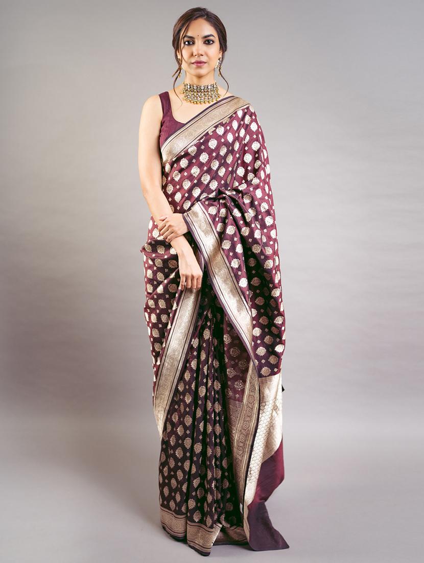 women self design banarasi saree