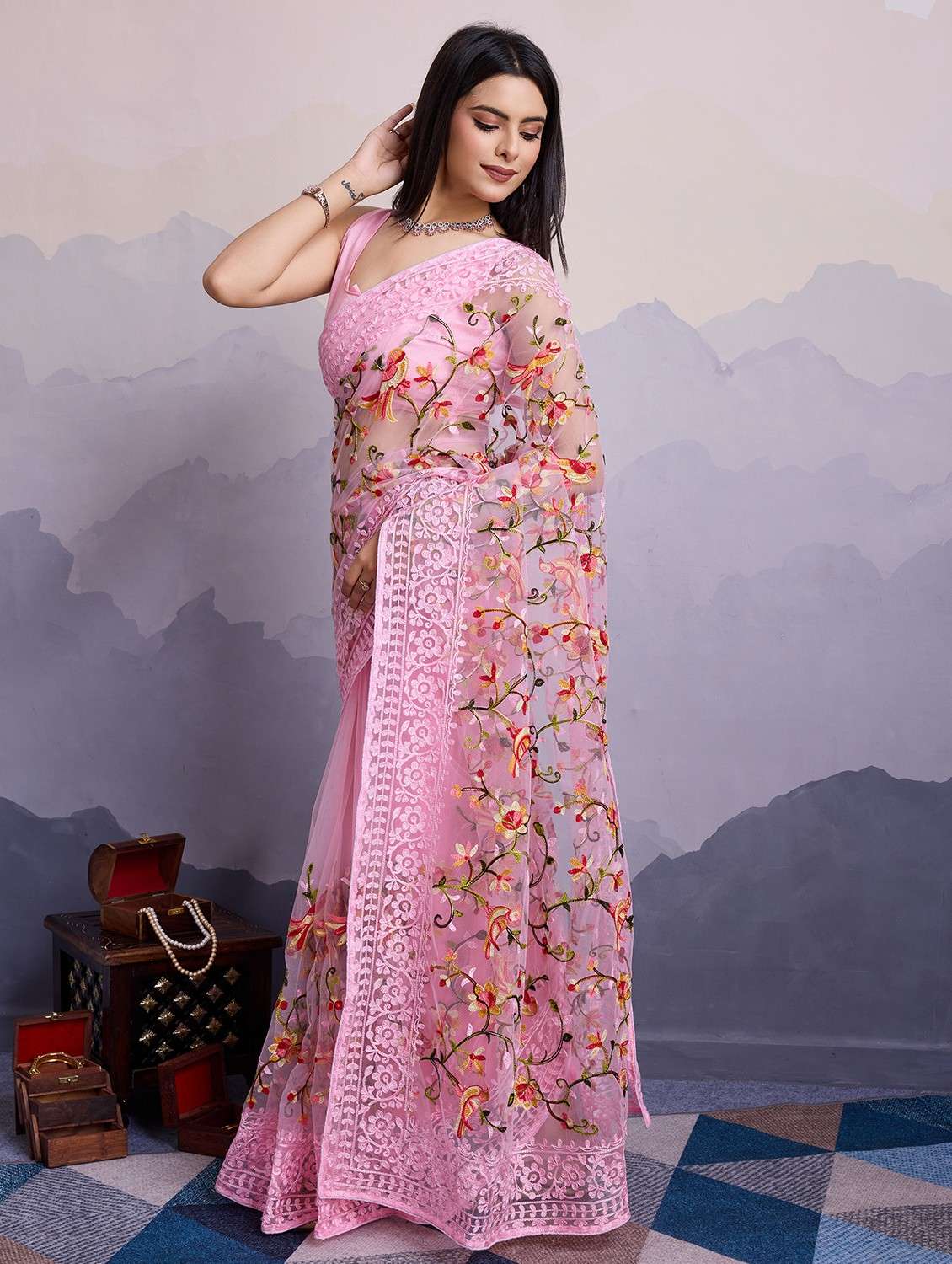 women pink embroidered saree with blouse - 21520923 -  Standard Image - 2