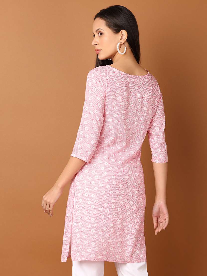 women three quarter sleeve straight kurta - 21521435 -  Standard Image - 2