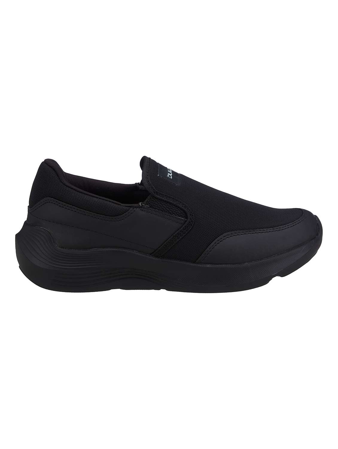 men black sport shoes - 21521596 -  Standard Image - 2