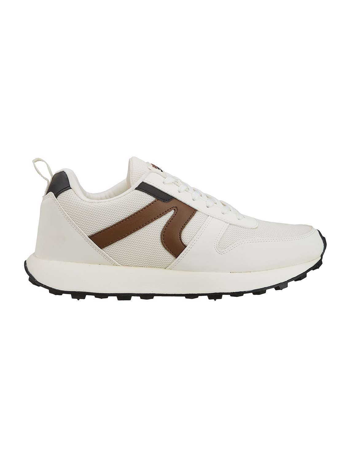 men white sport shoe - 21521626 -  Standard Image - 2