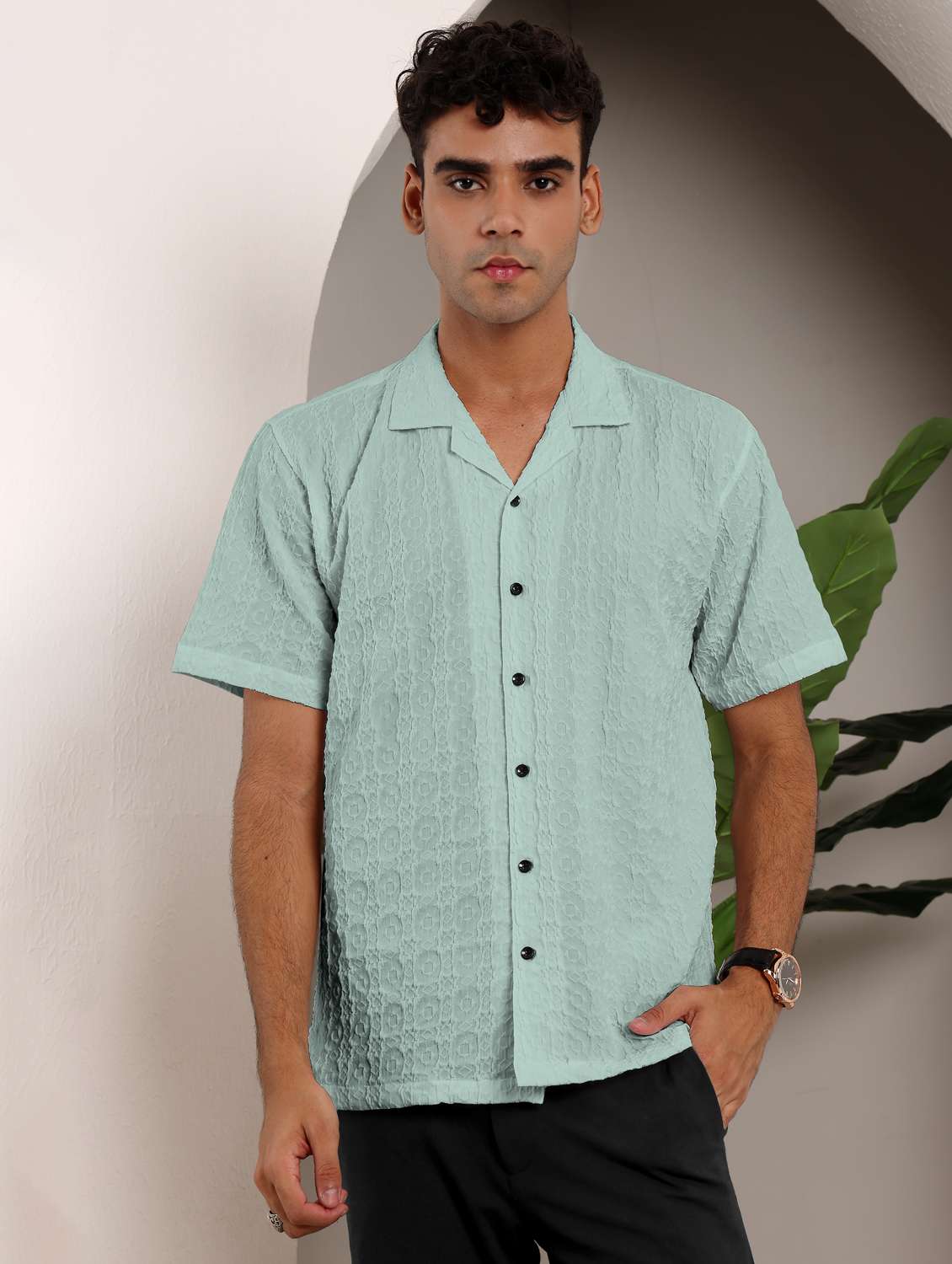 men sea green short sleeves casual shirts