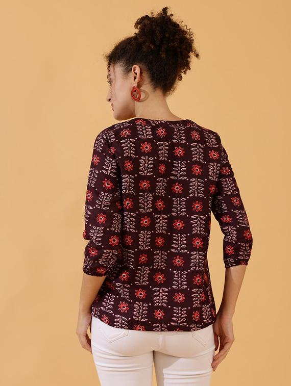 women maroon block printed straight top - 21522427 - Standard Image - 2