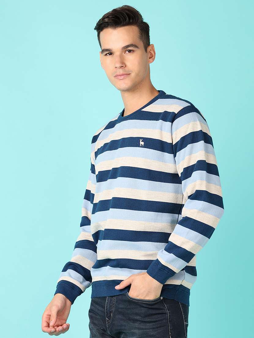 men long sleeves striped pullover - 21522873 -  Standard Image - 2