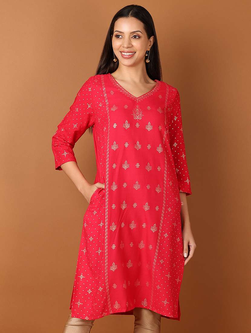 women red three quarter sleeve a-line kurta - 21522885 -  Zoom Image - 0