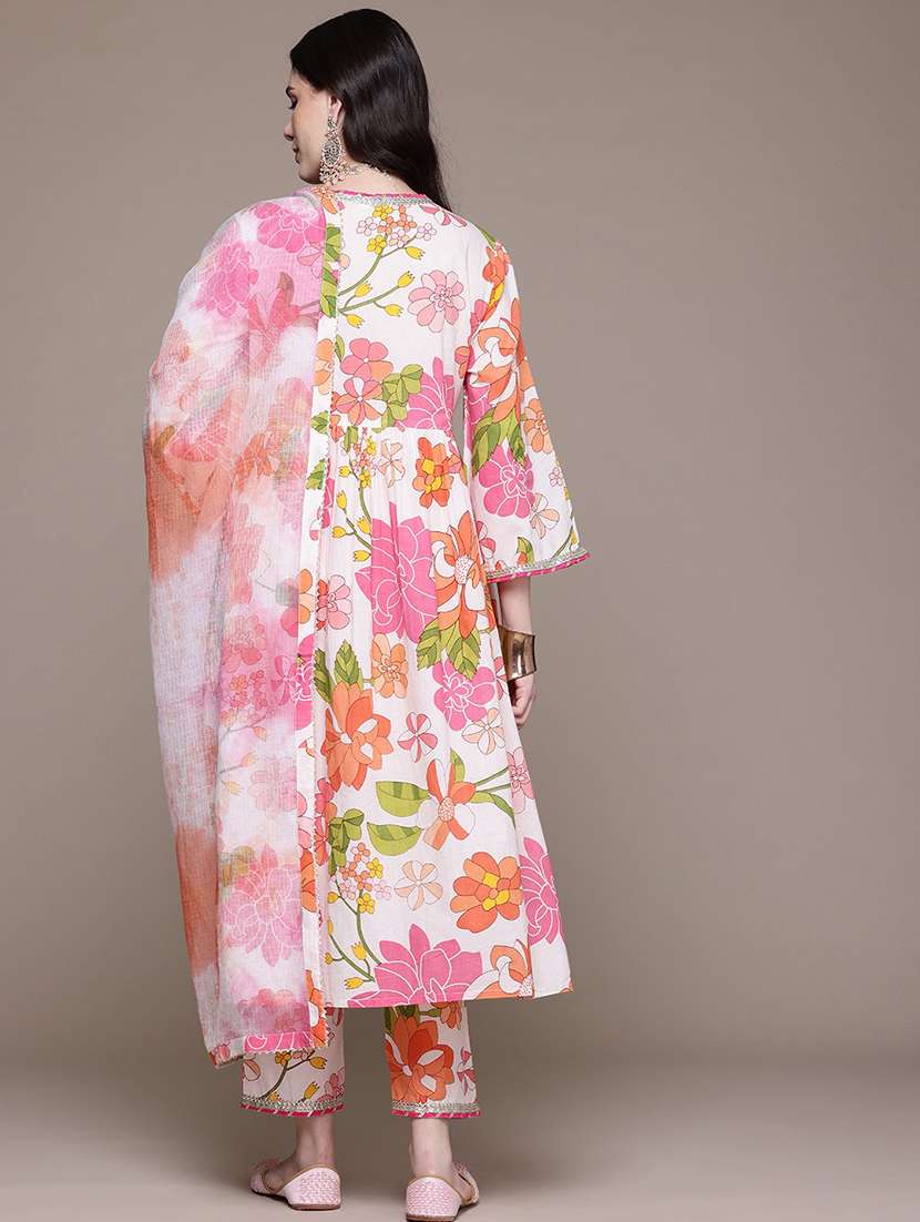 women floral kurta pant set with dupatta - 21523131 - Standard Image - 2