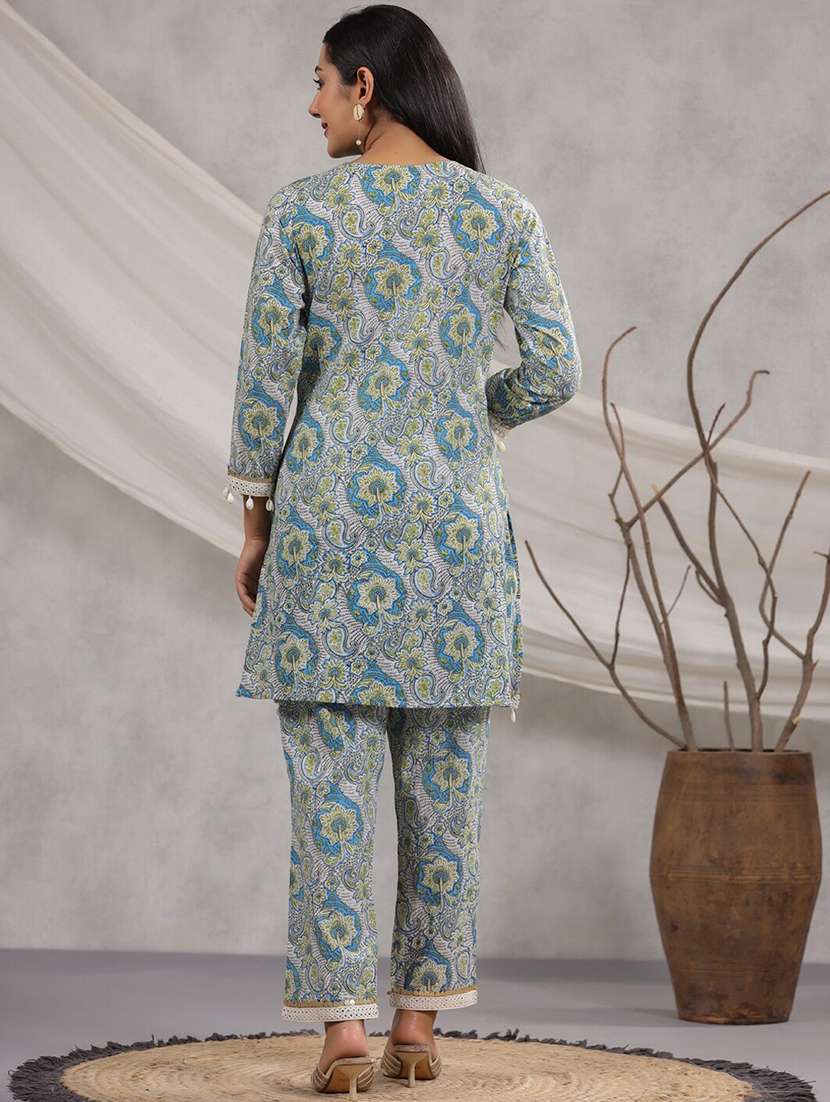 women printed v neck kurta pant set - 21523158 -  Standard Image - 2