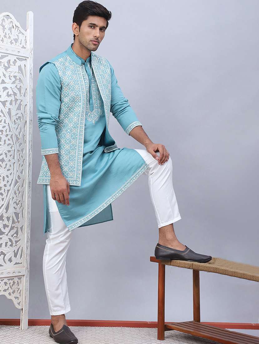 men embroidered mandarin neck kurta pyjama with jacket ethnic wear set - 21524843 - Standard Image - 2