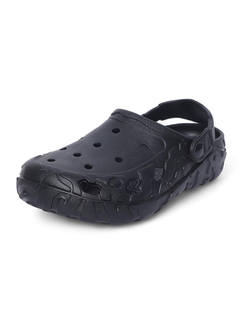 women black solid clogs - 21527834 - Standard Image - 2