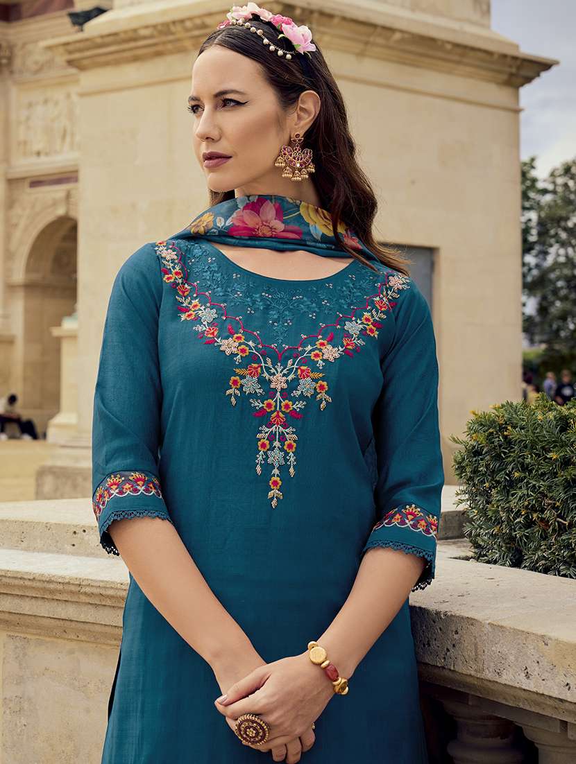women embroidered kurta salwar set with dupatta - 21527860 -  Standard Image - 2