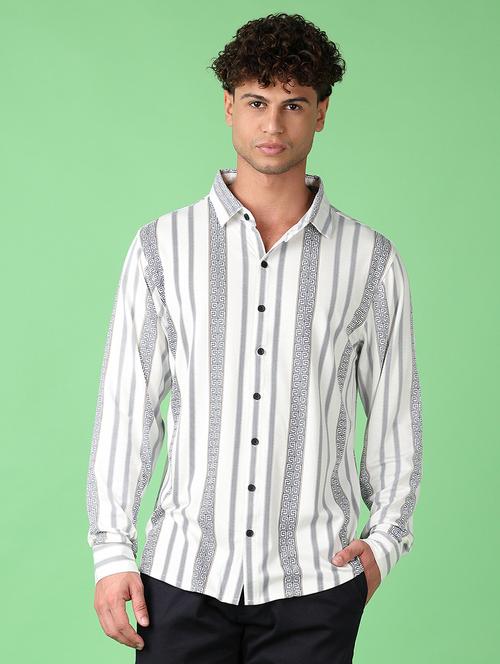 men long sleeves striped casual shirt - 21528454 -  Standard Image - 0