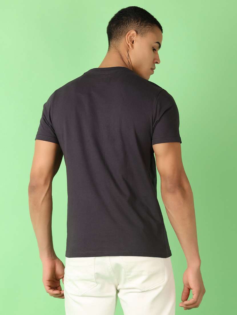 men short sleeves front print t-shirt - 21528781 -  Standard Image - 2