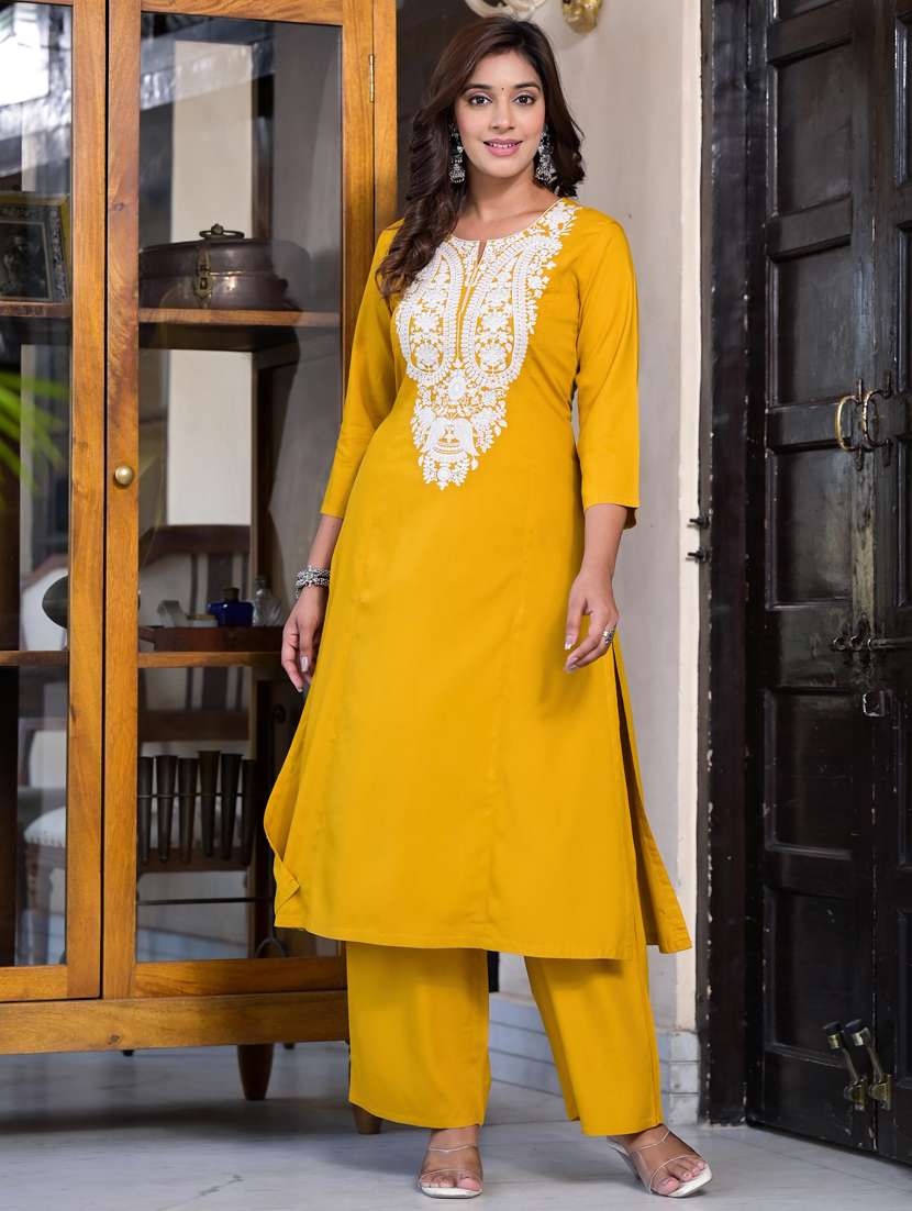women three quarter sleeve embroidered kurta palazzo set - 21529310 - Standard Image - 2