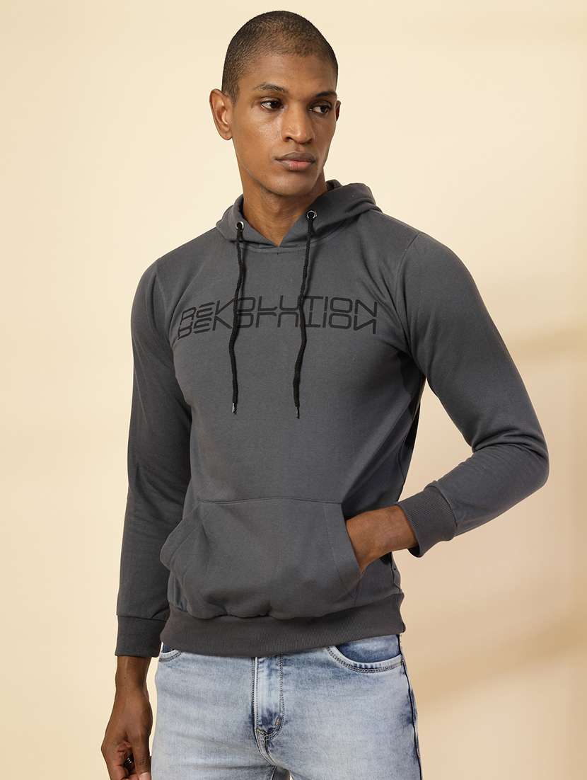 men long sleeves chest print sweatshirt