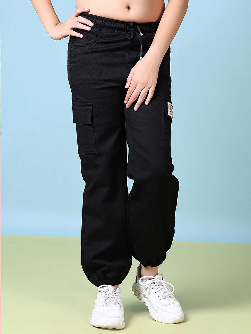 girls black solid cargos