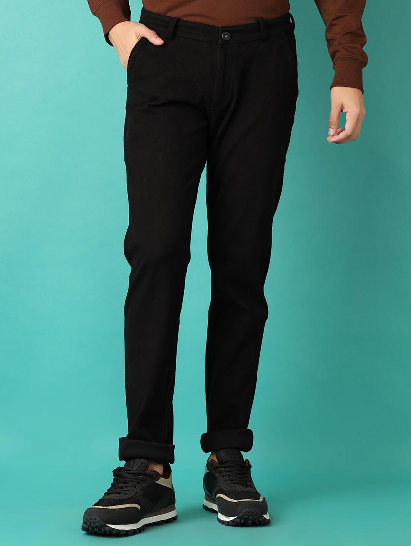 men mid rise solid chinos - 21529860 - Zoom Image - 0
