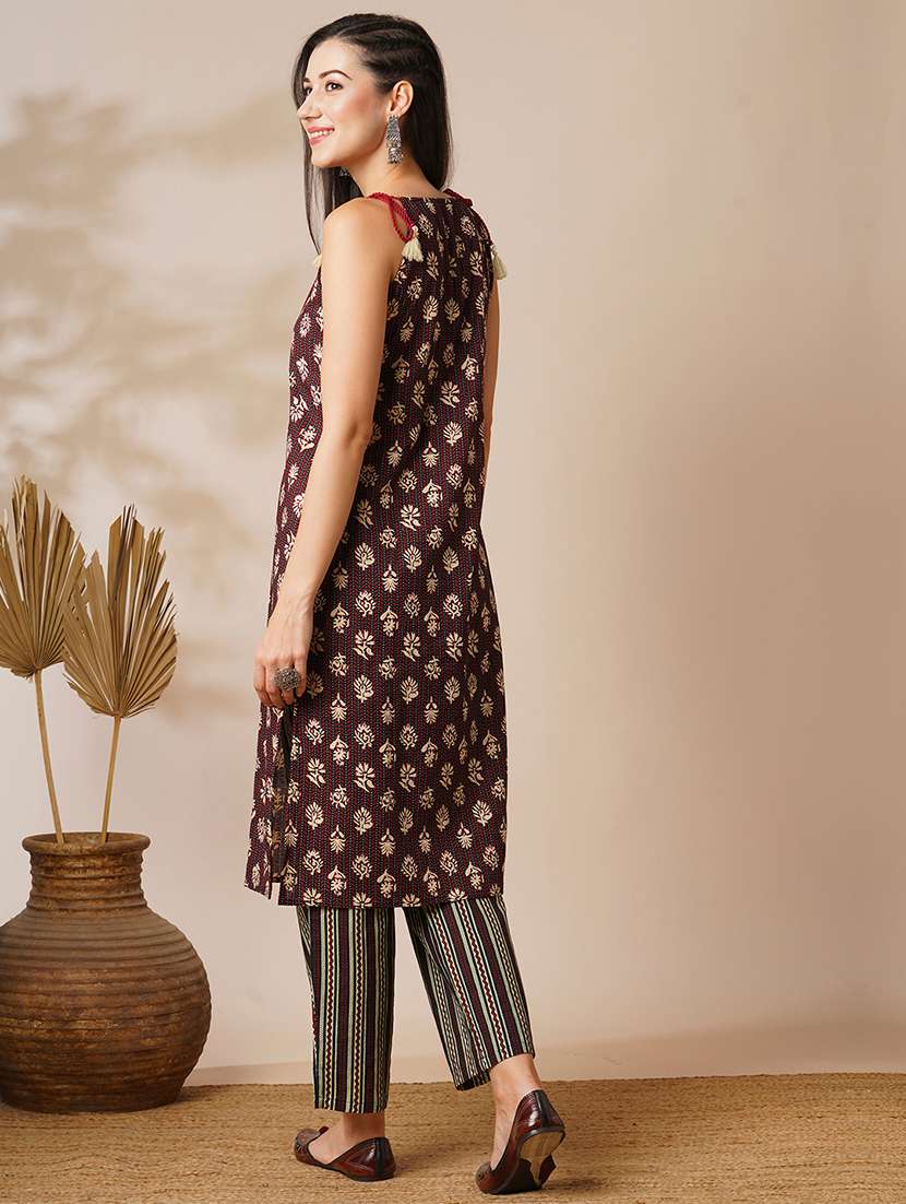 globus women maroon tie-up strappy shoulder tassel detailing floral print straight kurta with striped pants fusion set - 21531815 -  Standard Image - 2