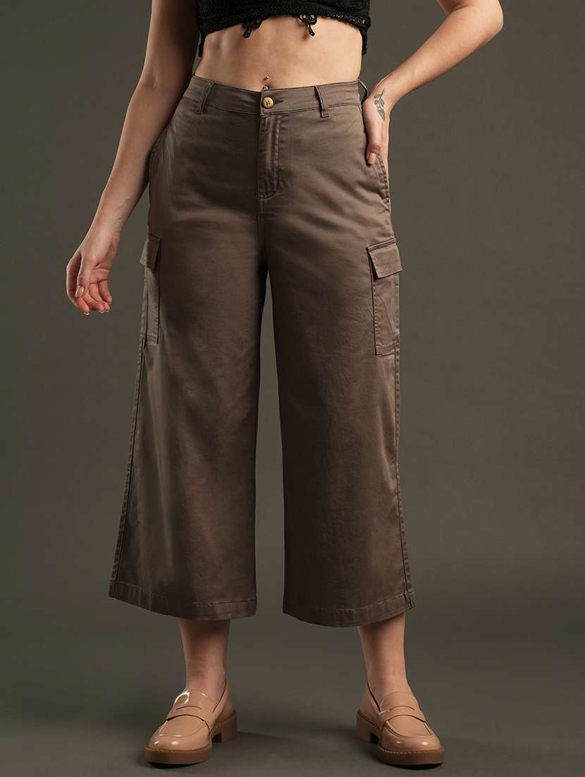 globus women dark grey cotton stretchable mid-rise relaxed fit flat front cropped wide leg trousers with cargo pocket