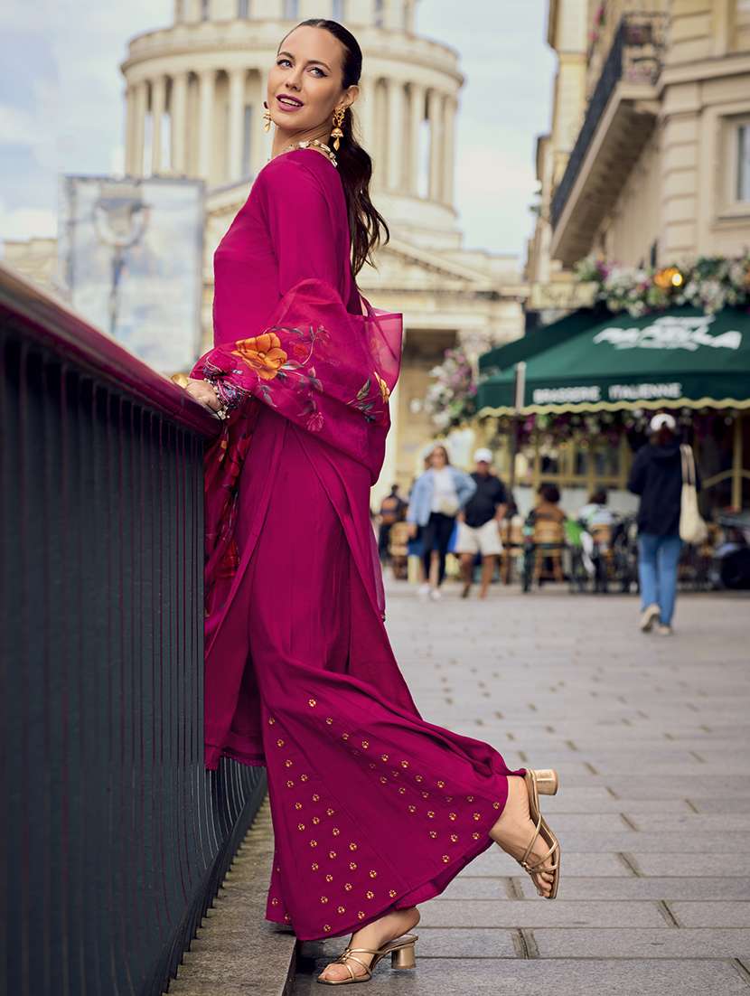 women three quarter sleeve kurta palazzo with dupatta set - 21532269 -  Standard Image - 2