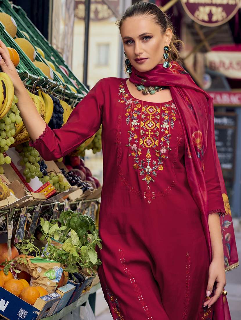 women three quarter sleeve kurta sharara with dupatta set - 21532274 -  Standard Image - 2