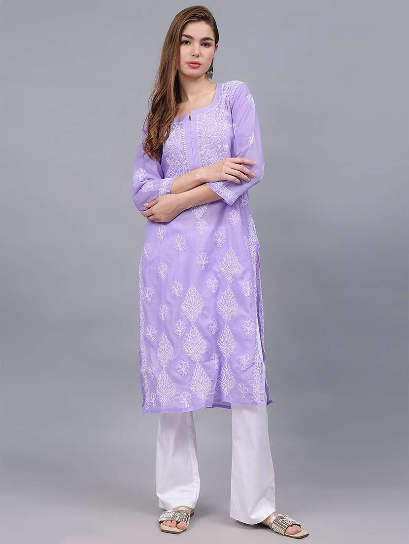 women three quarter sleeves chikankari kurta
