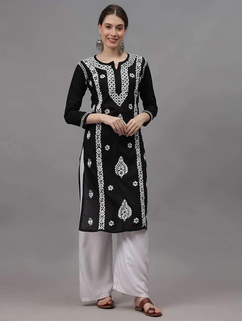 women three quarter sleeves chikankari kurta
