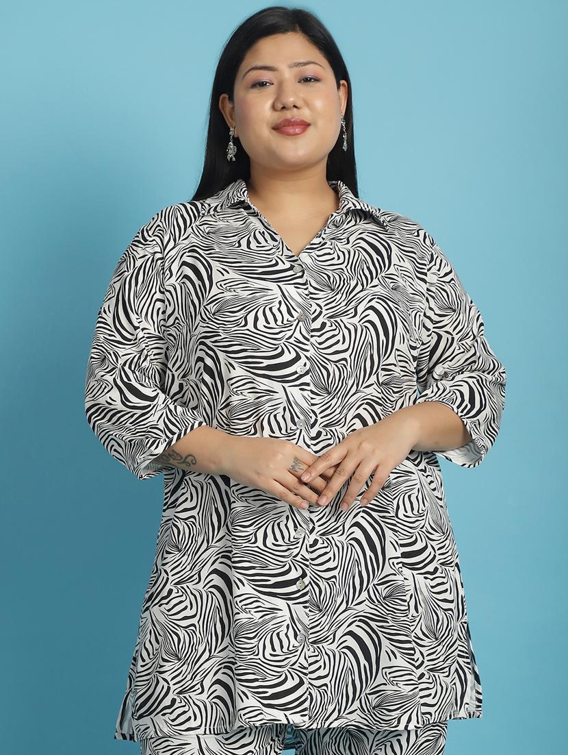 women plus size printed collared shirt - 21532416 - Zoom Image - 0