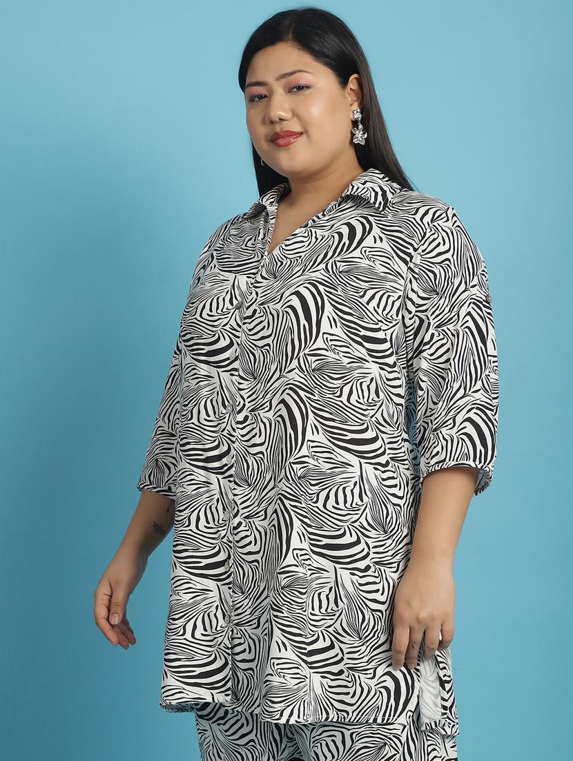 women plus size printed collared shirt - 21532416 - Standard Image - 2