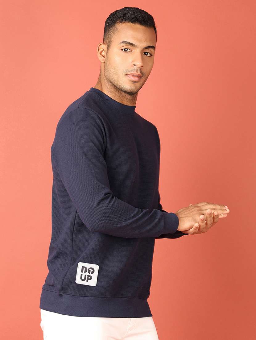 men long sleeves plain sweatshirt - 21535810 -  Standard Image - 2