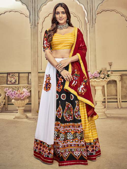 women white flared lehenga - 21536713 - Standard Image - 0