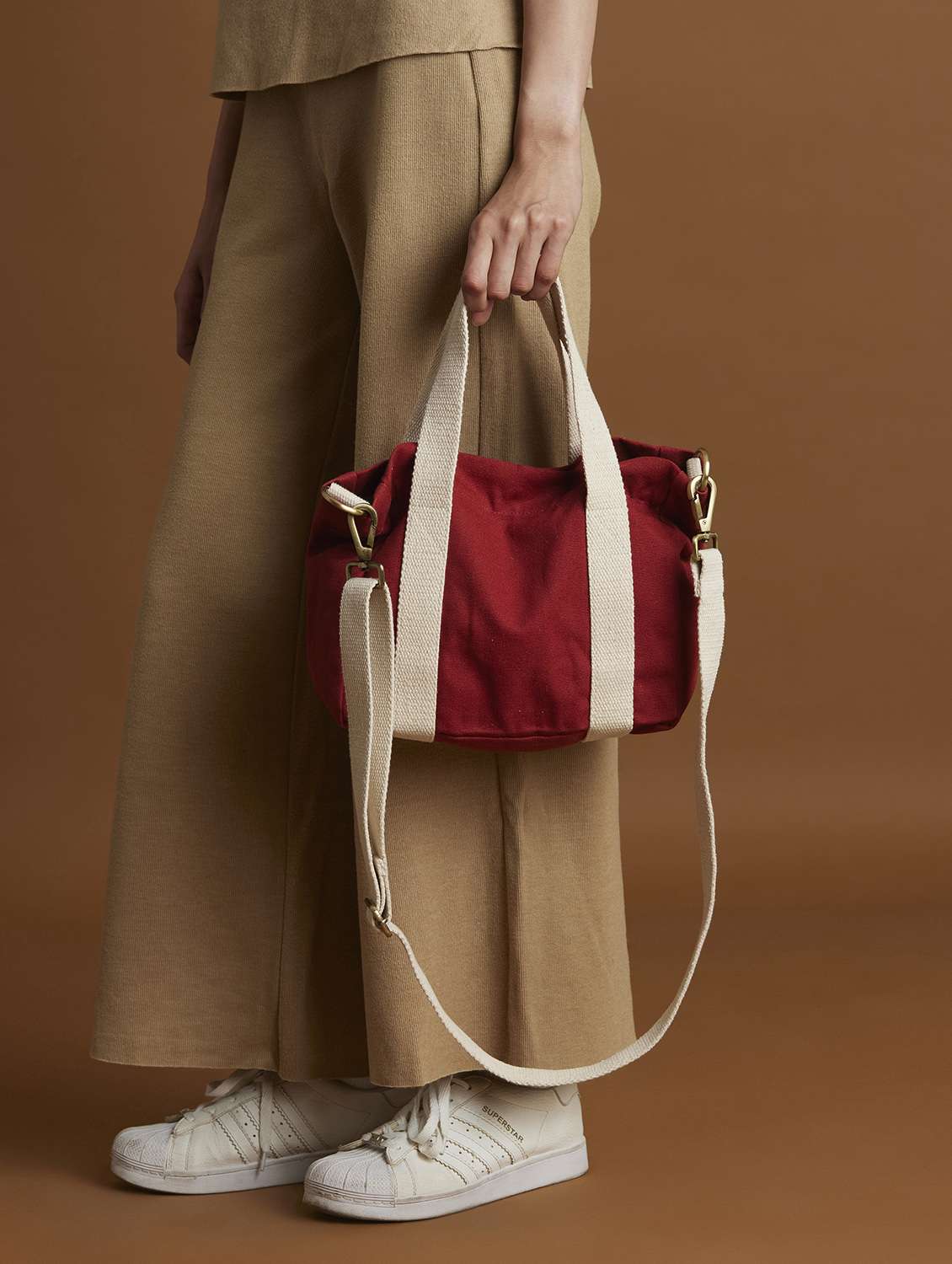 maroon solid cotton handbag