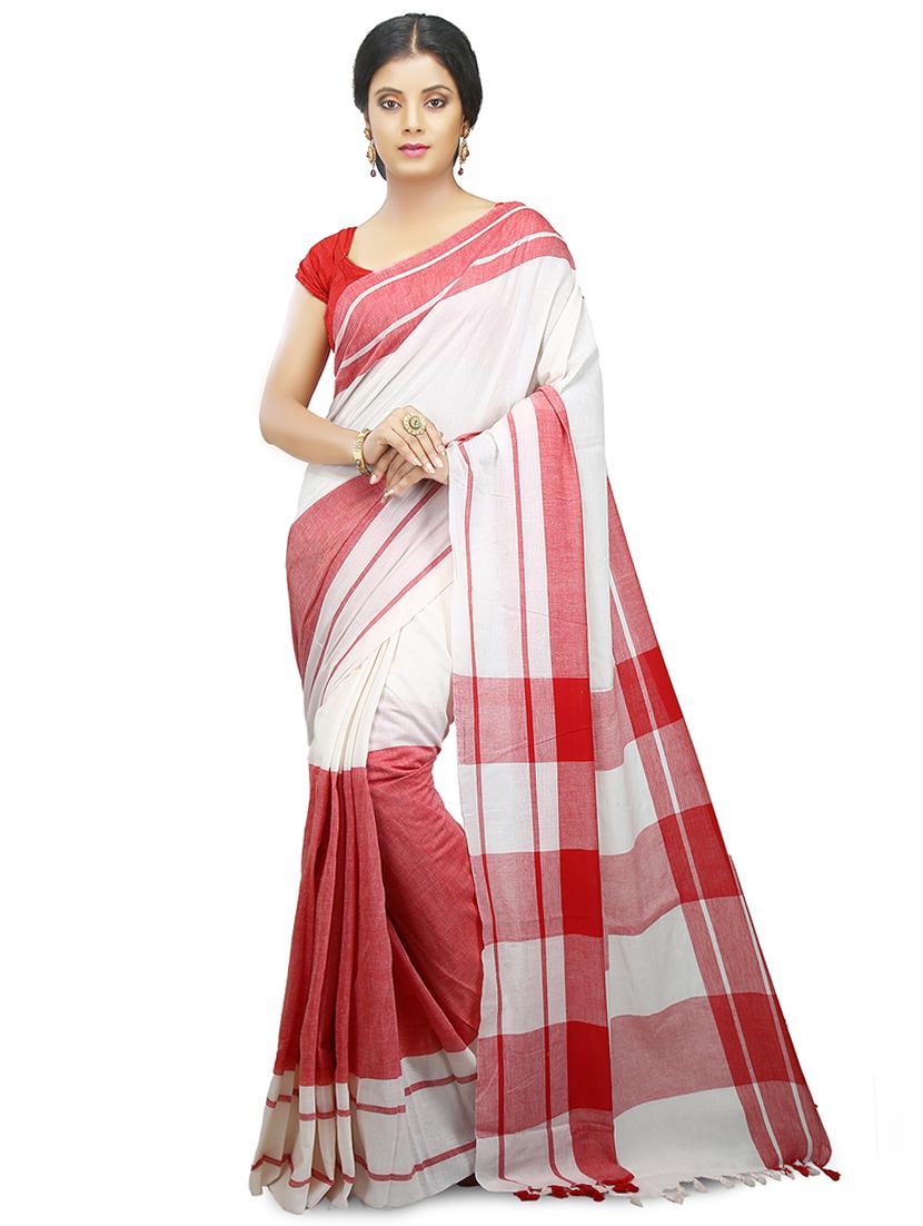women striped handloom saree - 21536958 - Zoom Image - 0