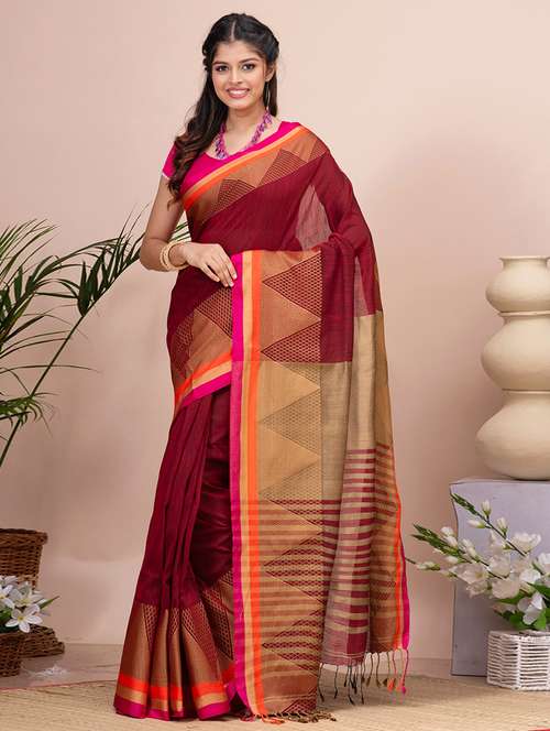 women solid with bordered saree - 21537027 - Standard Image - 0