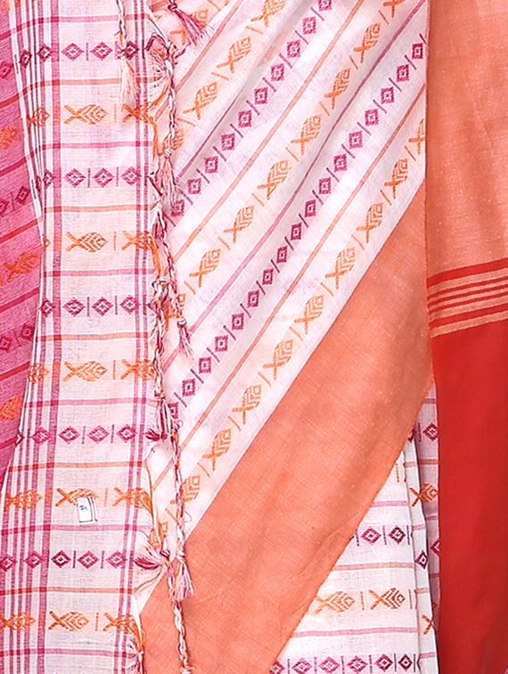 women self design handloom saree - 21537375 - Standard Image - 2